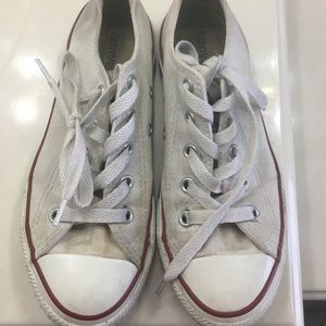 Chuck Taylor All Star Low Top (Little Kids)